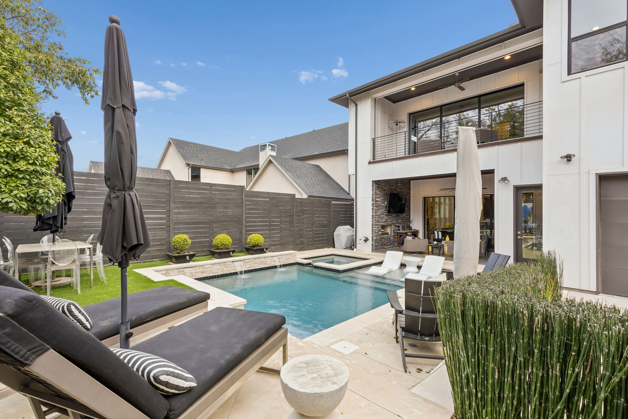 6435 Lake Circle Drive Dallas TX 75214