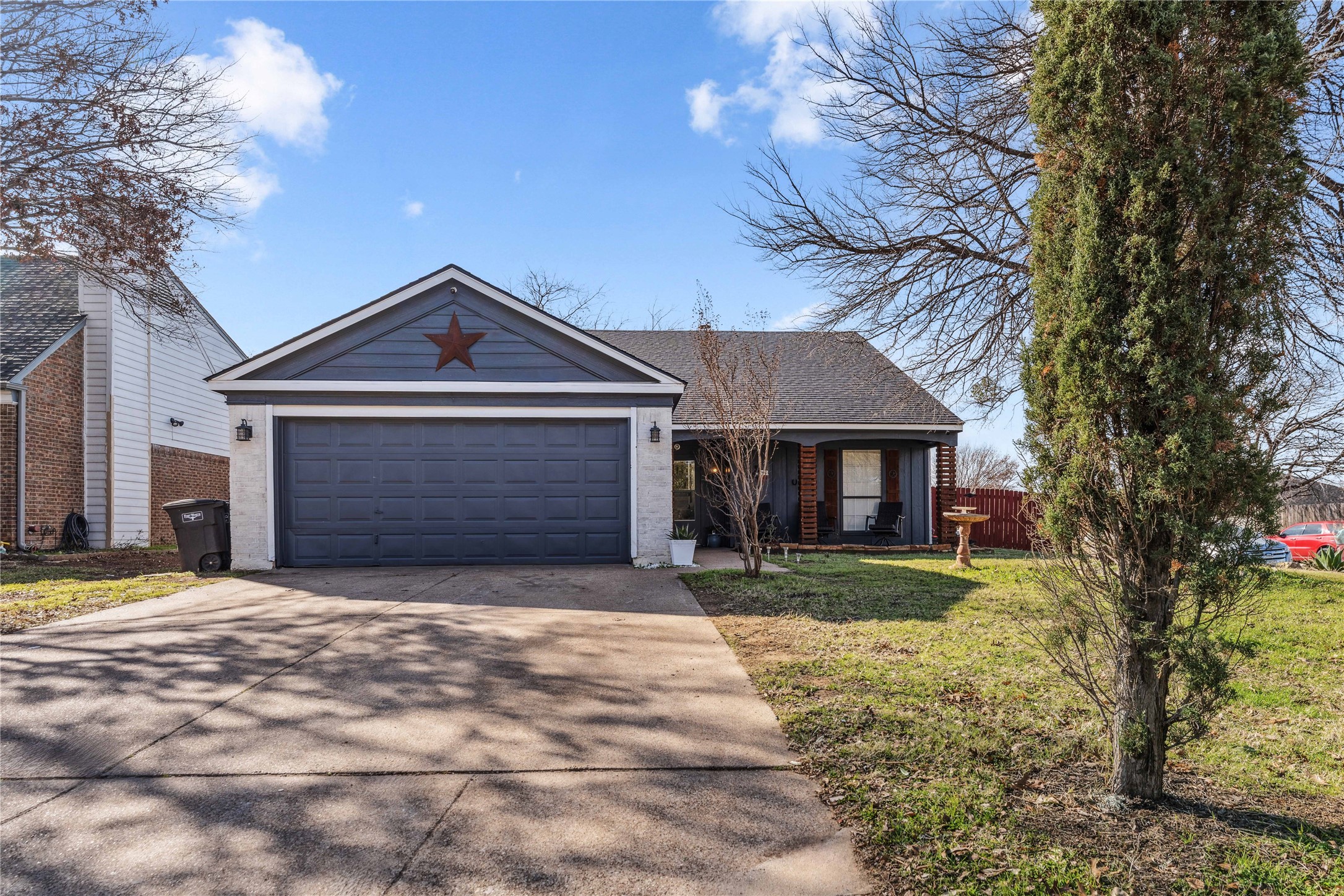 2737 Creekwood Lane Fort Worth TX 76123