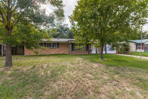 425 Lybrand Street Wills Point TX 75169