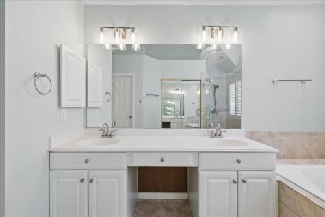 14625 Windsor Court Addison TX 75001