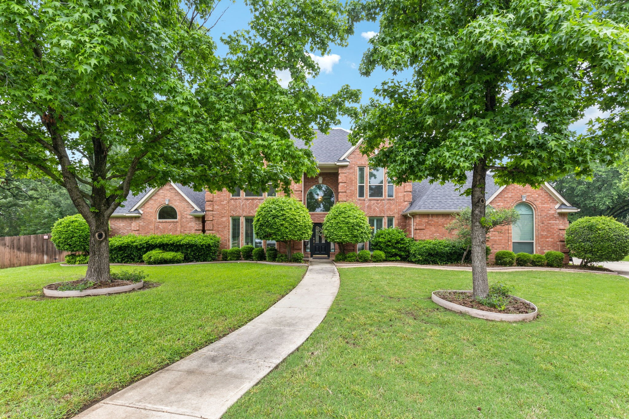 100 Woodglen Court Southlake TX 76092
