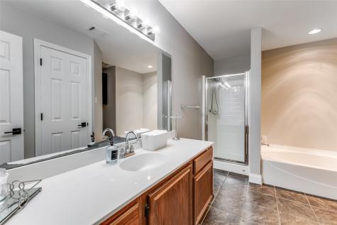 218 Streamside Drive Desoto TX 75115