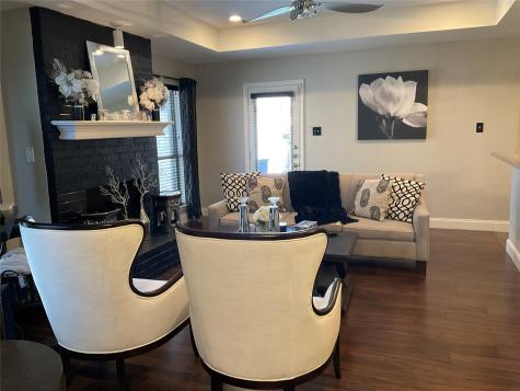 218 Streamside Drive Desoto TX 75115