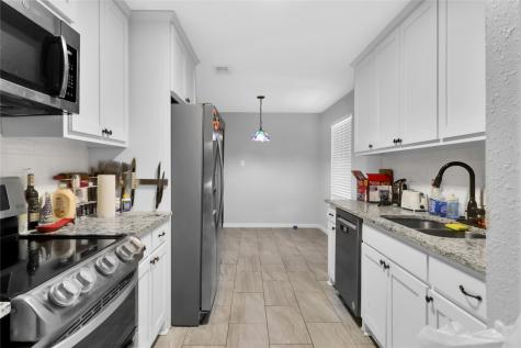 3800 Delmas Drive Benbrook TX 76116