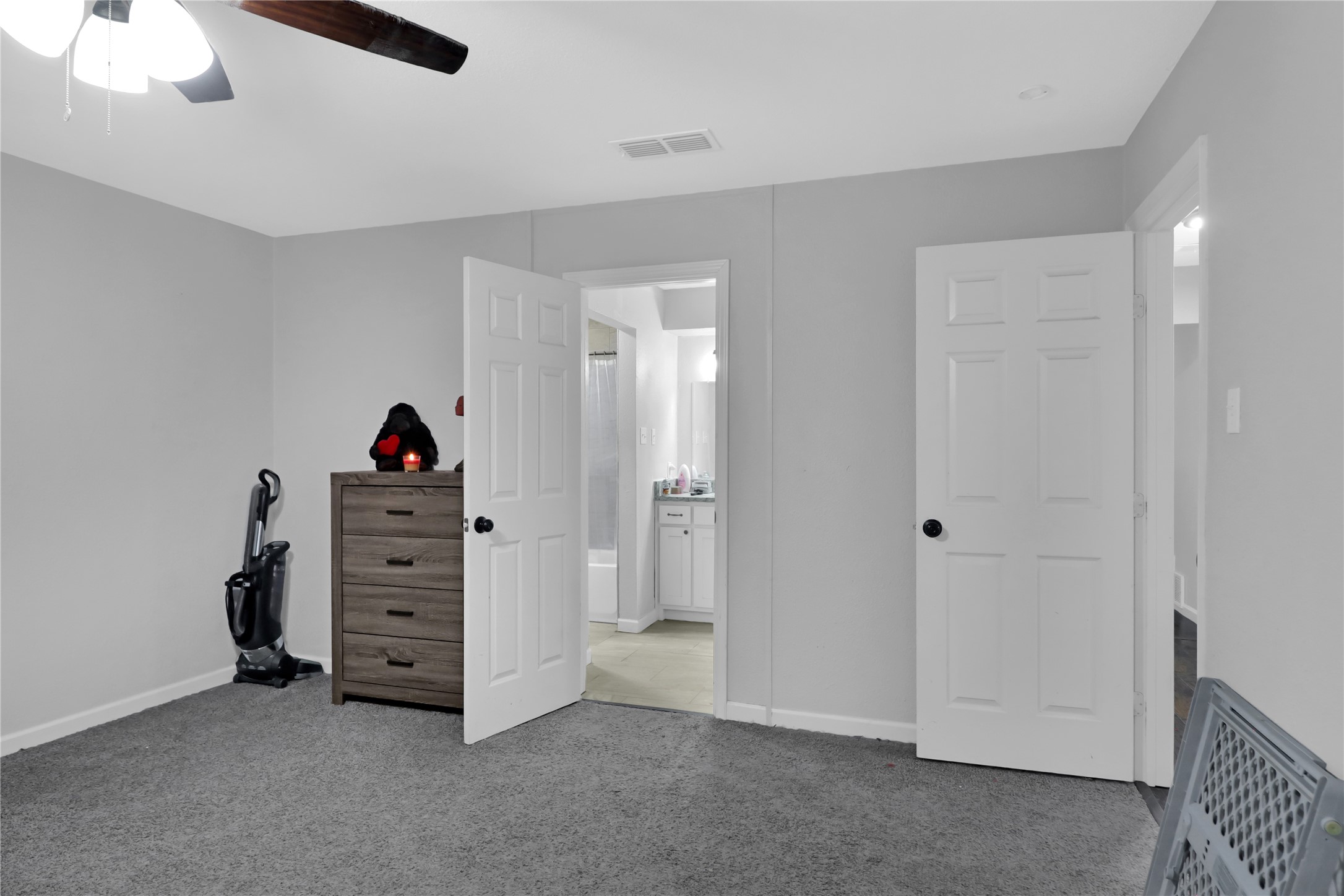 3800 Delmas Drive Benbrook TX 76116