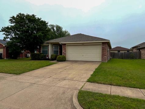 2201 Southridge Lane Sherman TX 75092