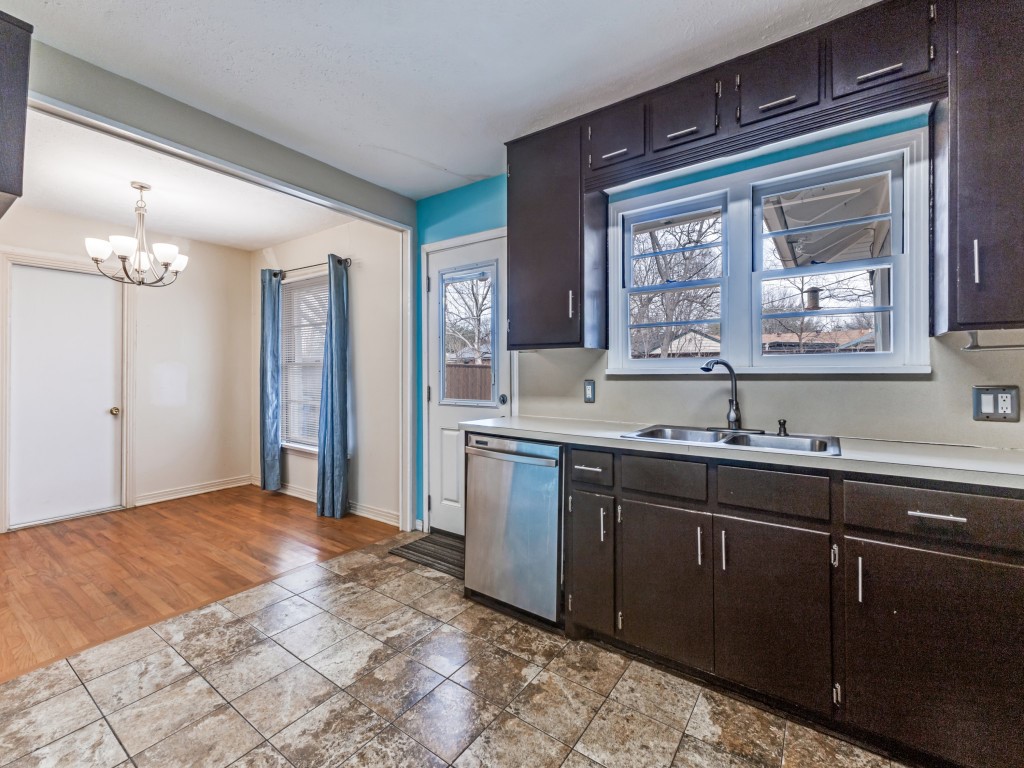 3217 Santa Teresa Avenue Dallas TX 75228