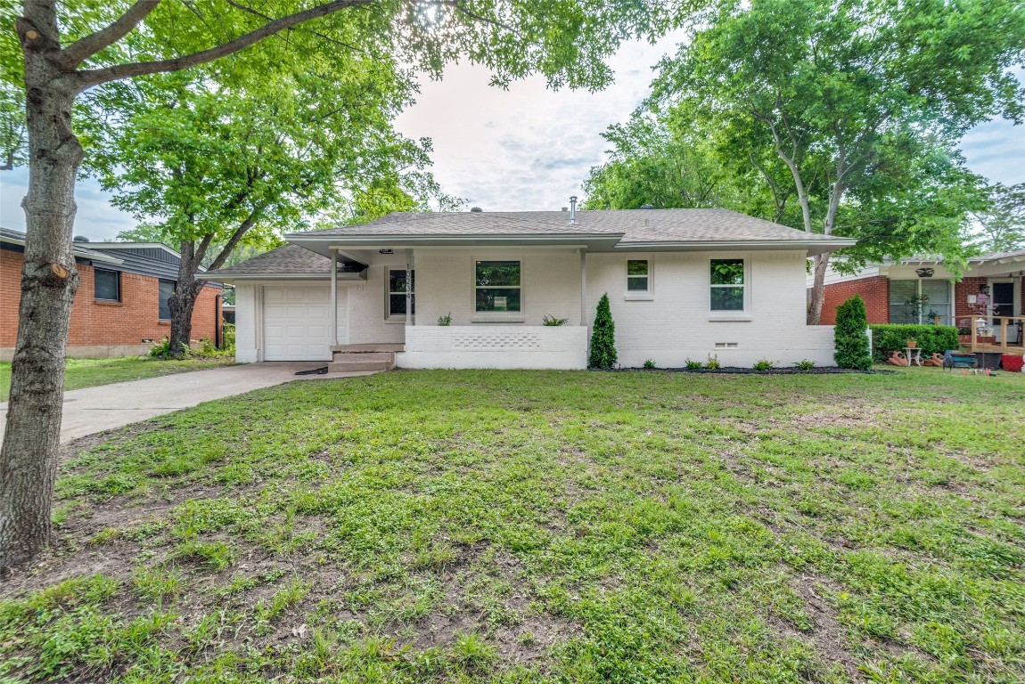 10234 Newcombe Drive Dallas TX 75228