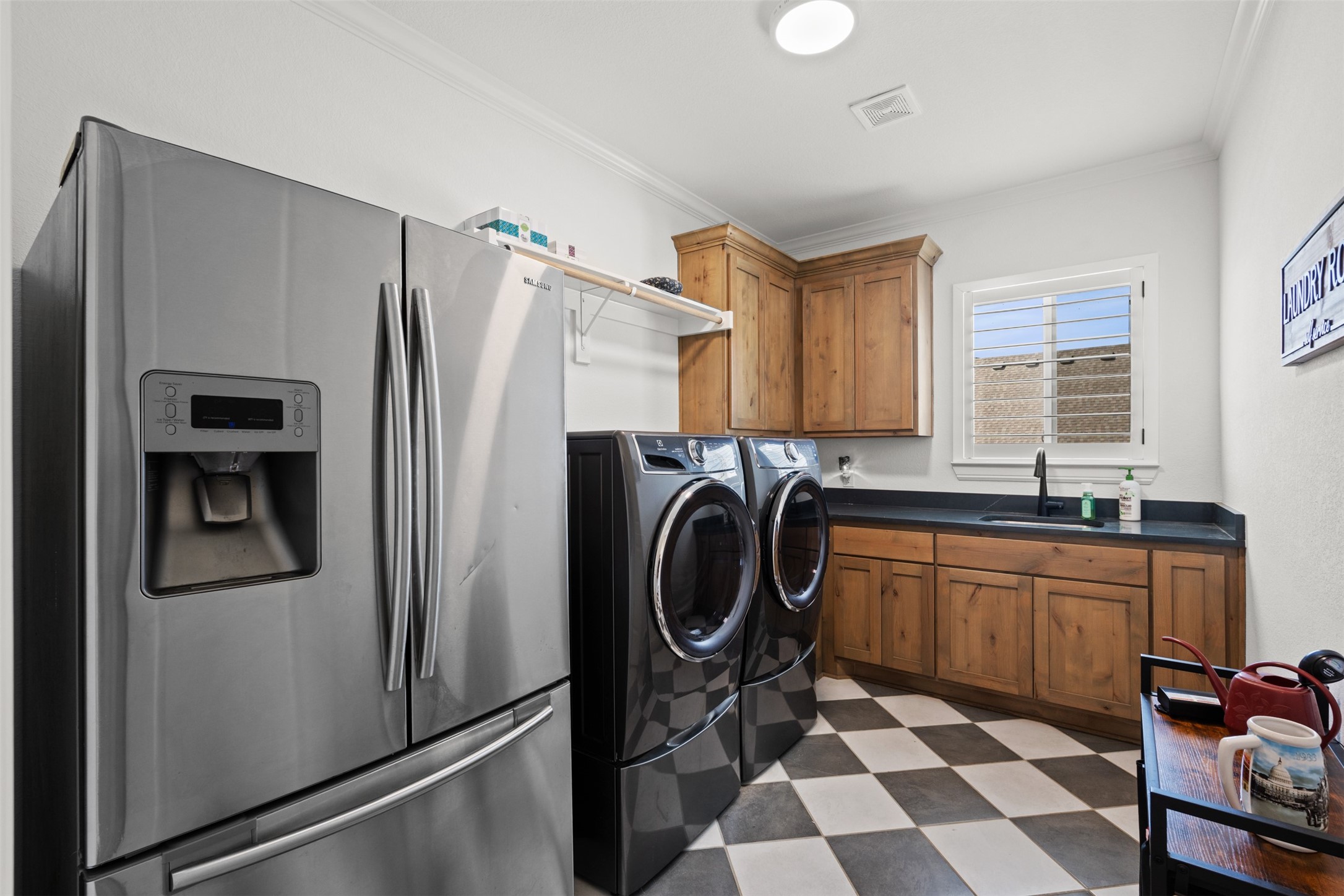 2012 Southern Rise Court Granbury TX 76049