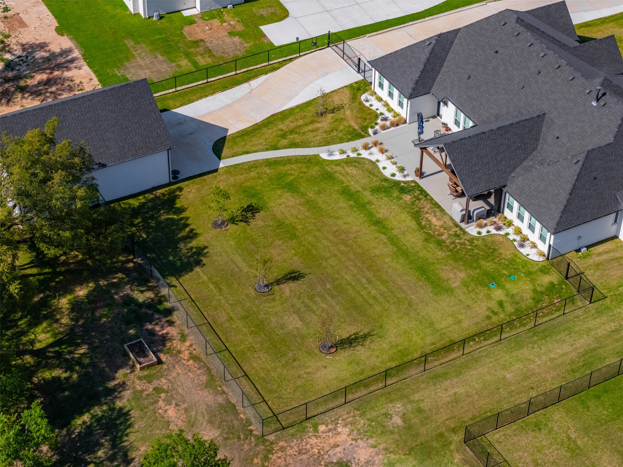 2012 Southern Rise Court Granbury TX 76049