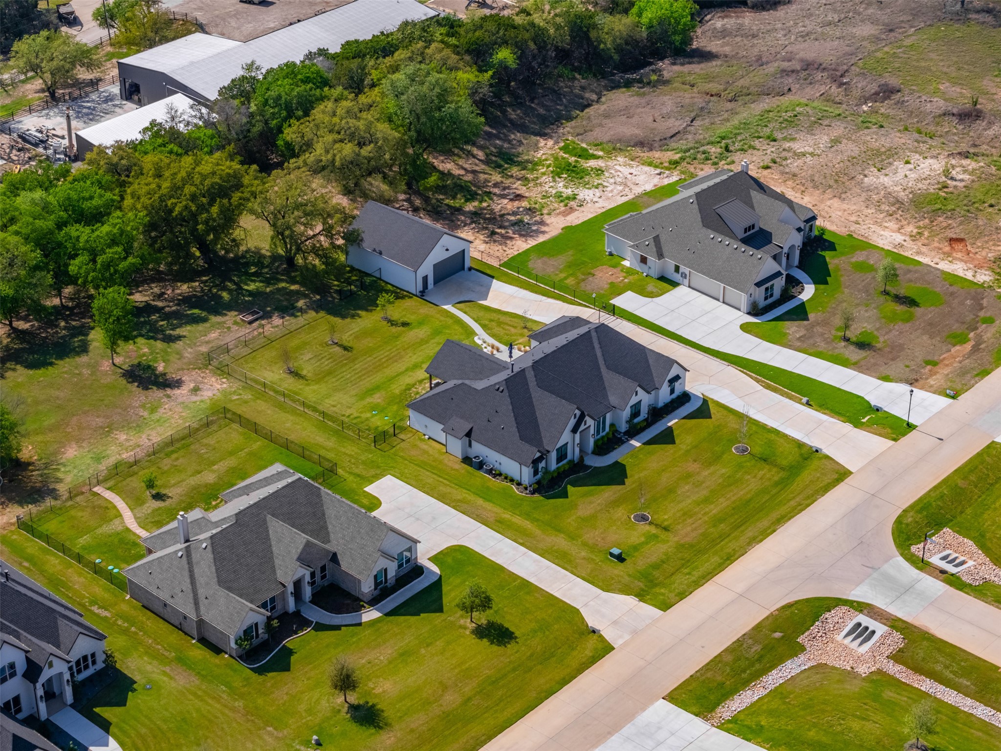 2012 Southern Rise Court Granbury TX 76049