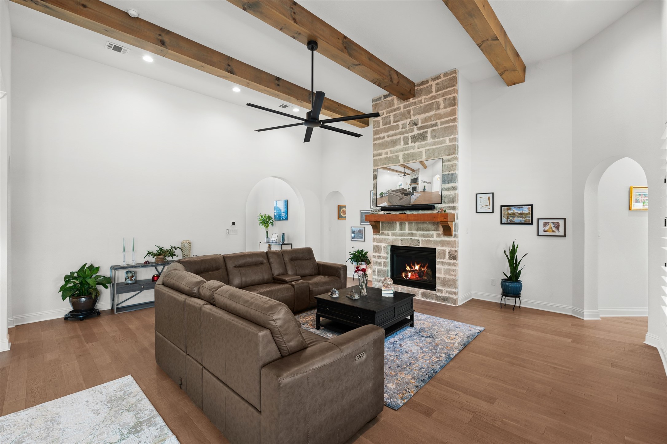 2012 Southern Rise Court Granbury TX 76049
