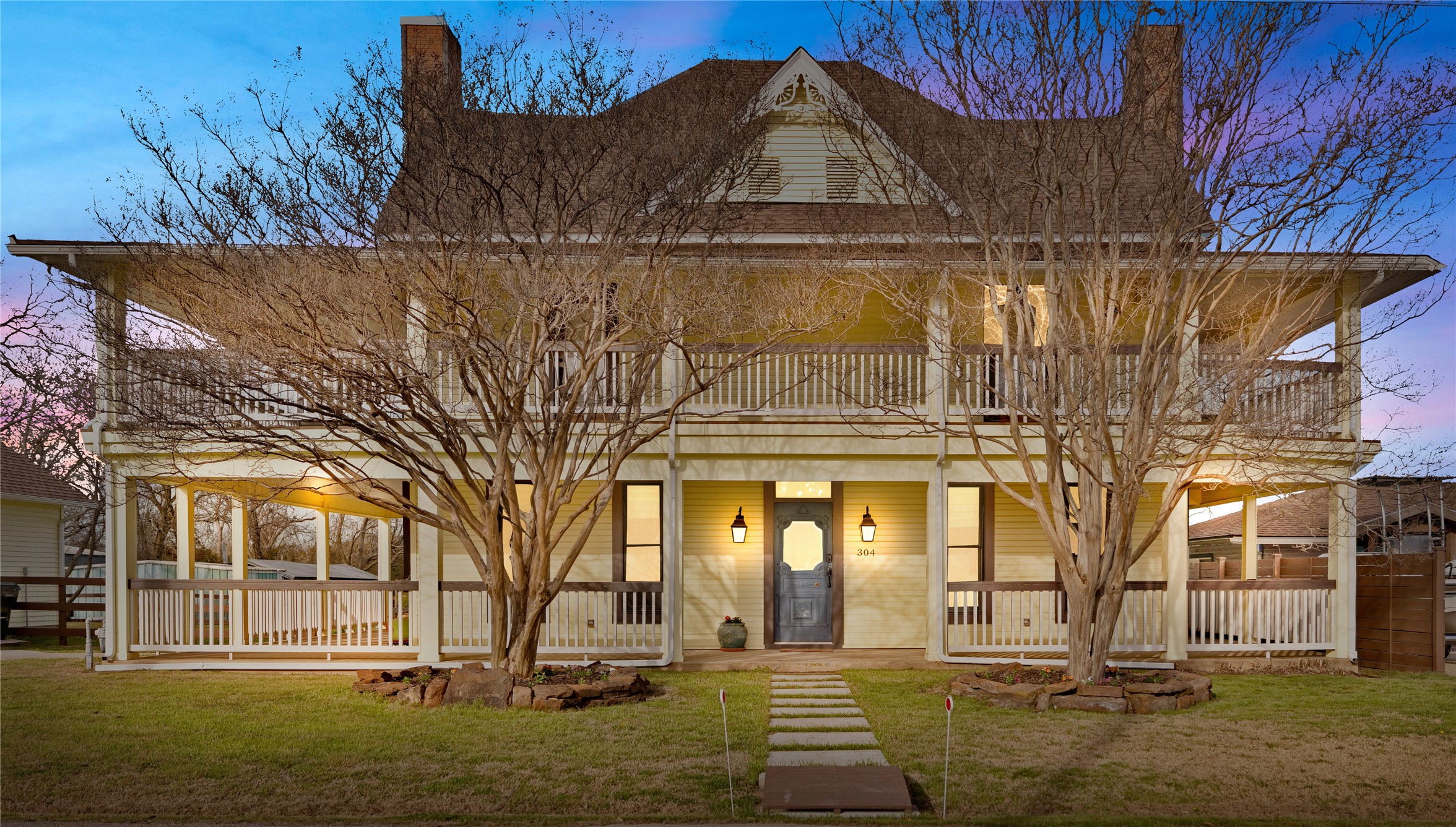 304 N Church Street Pilot Point TX 76258
