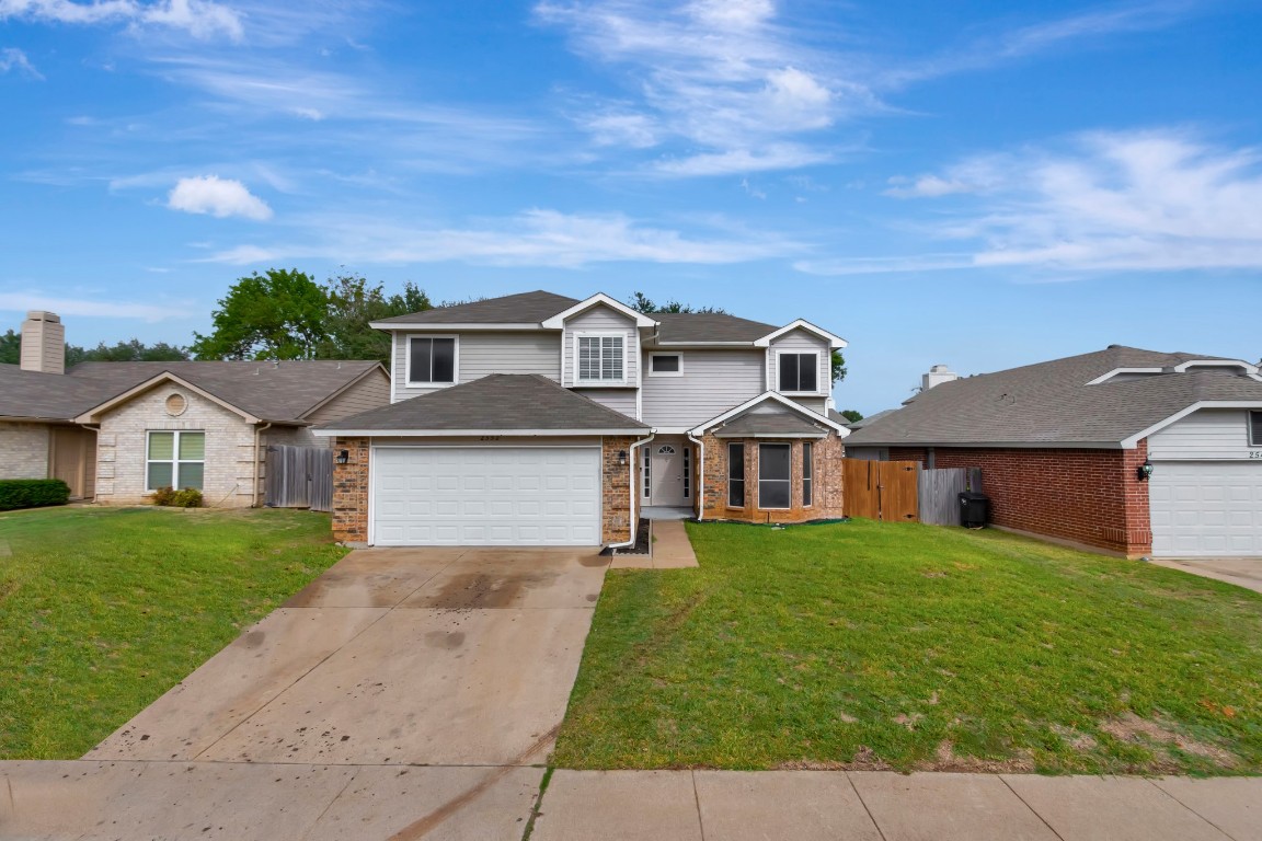 2552 Galemeadow Drive Fort Worth TX 76123