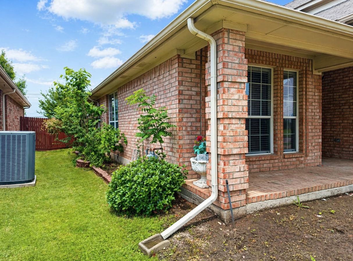 5800 Table Rock Drive Fort Worth TX 76131
