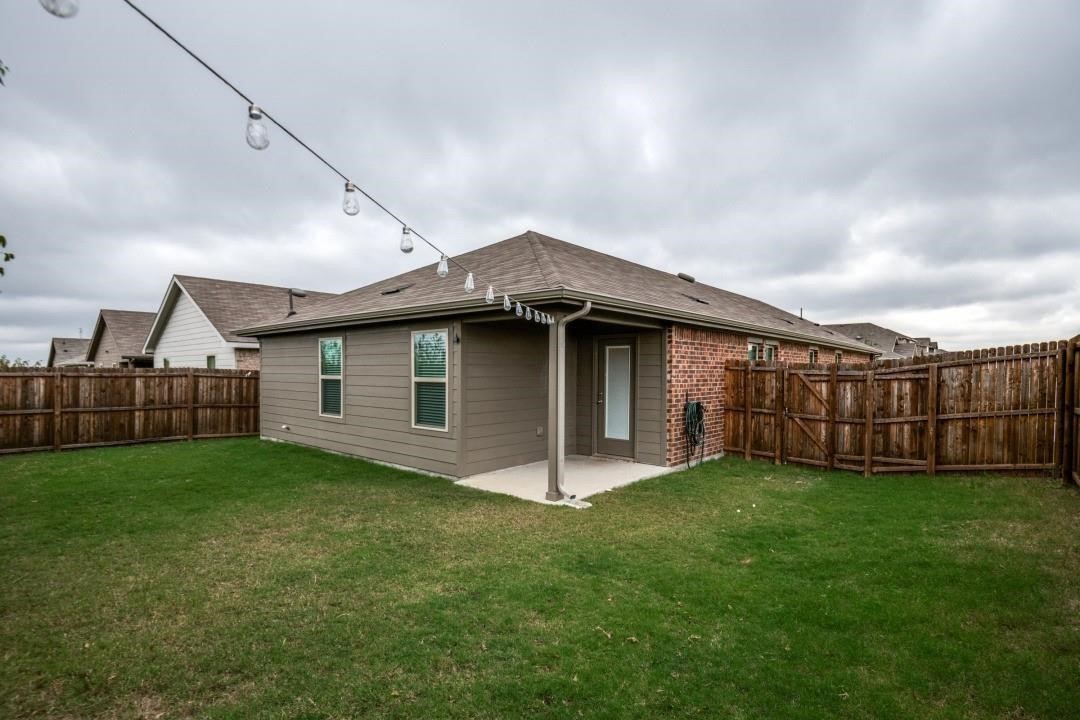 1910 Bailer Way Royse City TX 75189