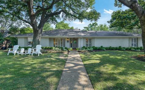 5765 Stonegate Road Dallas TX 75209