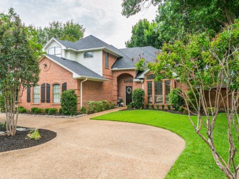 9104 Nob Hill Drive North Richland Hills TX 76182
