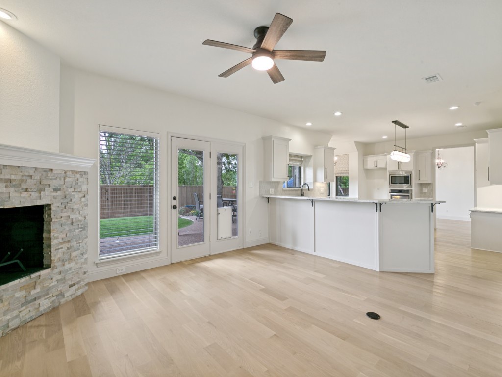 9104 Nob Hill Drive North Richland Hills TX 76182