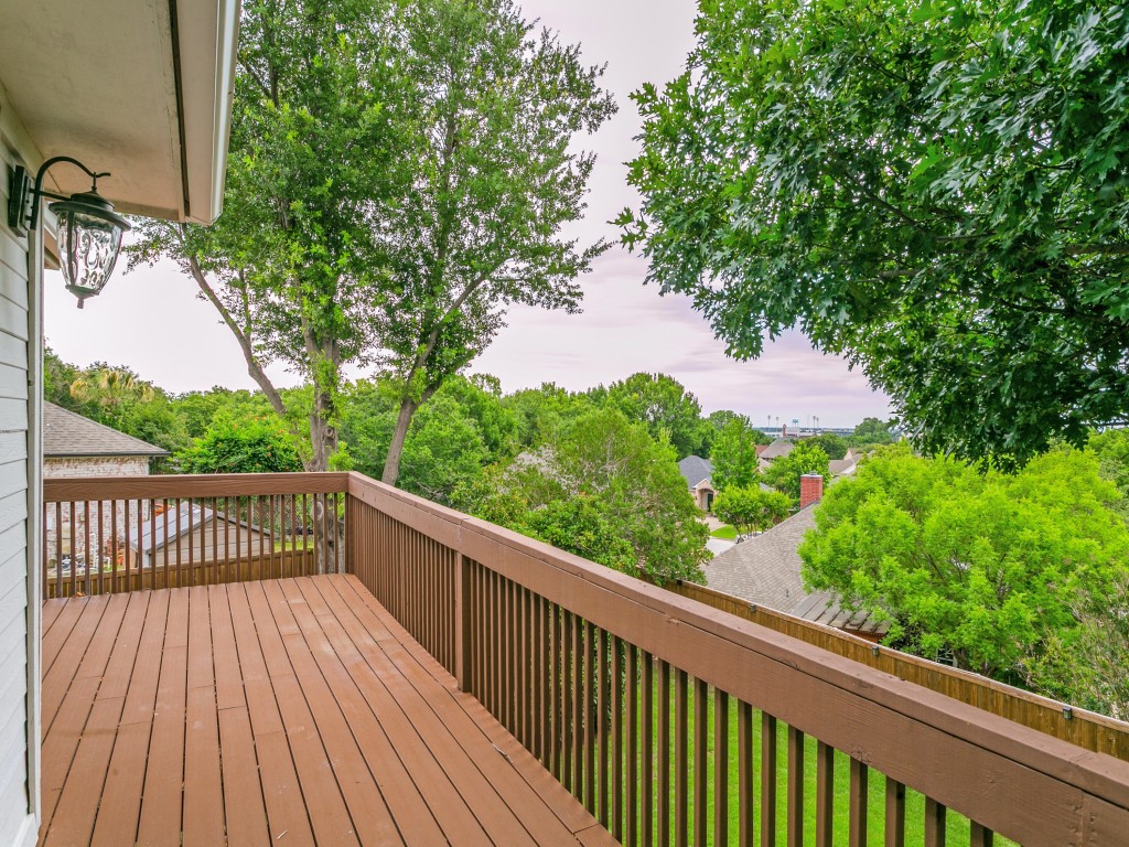 9104 Nob Hill Drive North Richland Hills TX 76182