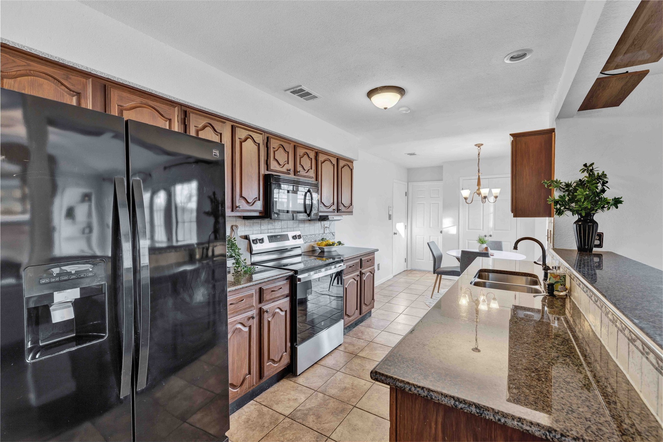 9433 Willard Street Rowlett TX 75088