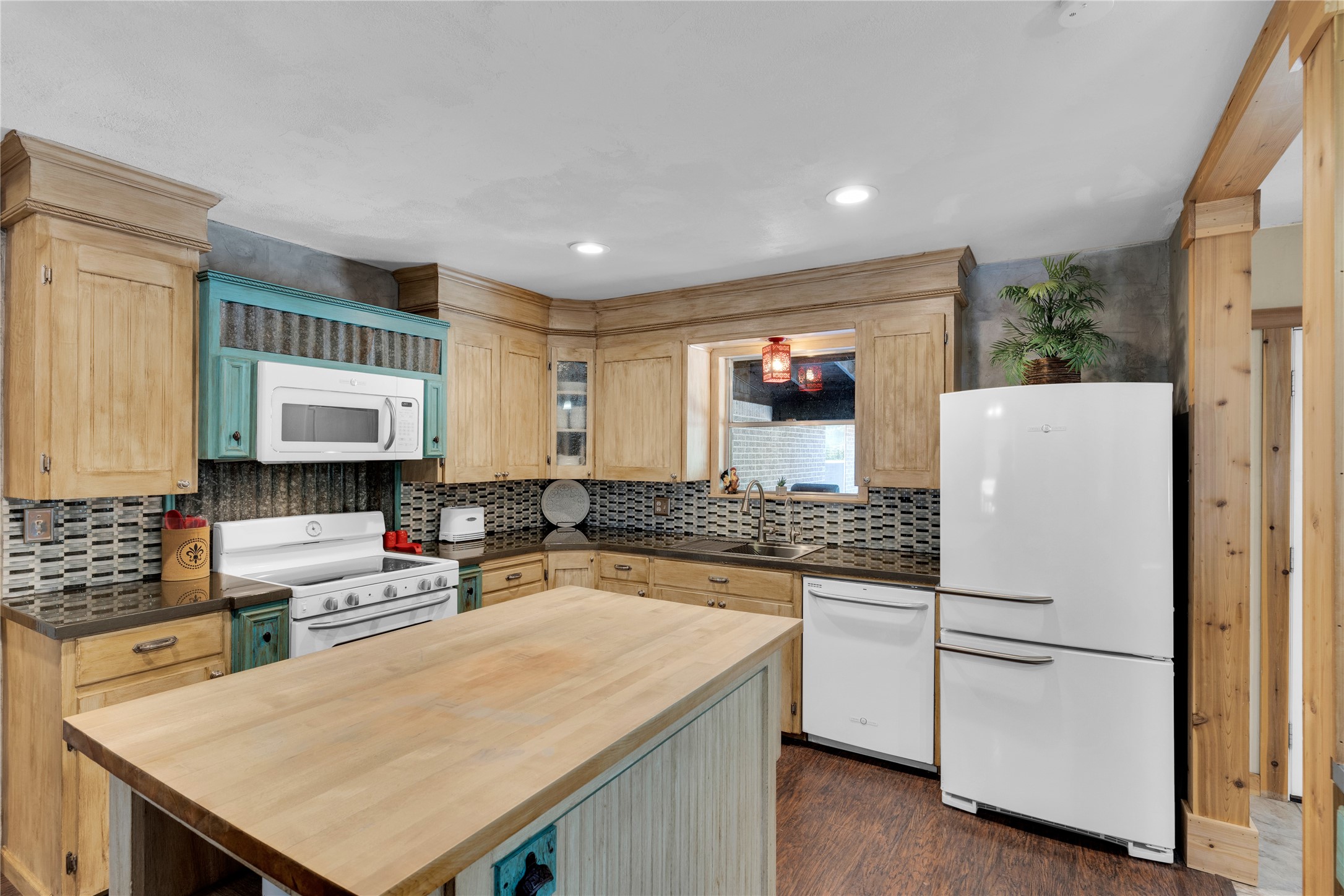 800 E Fm 1187 Aledo TX 76008