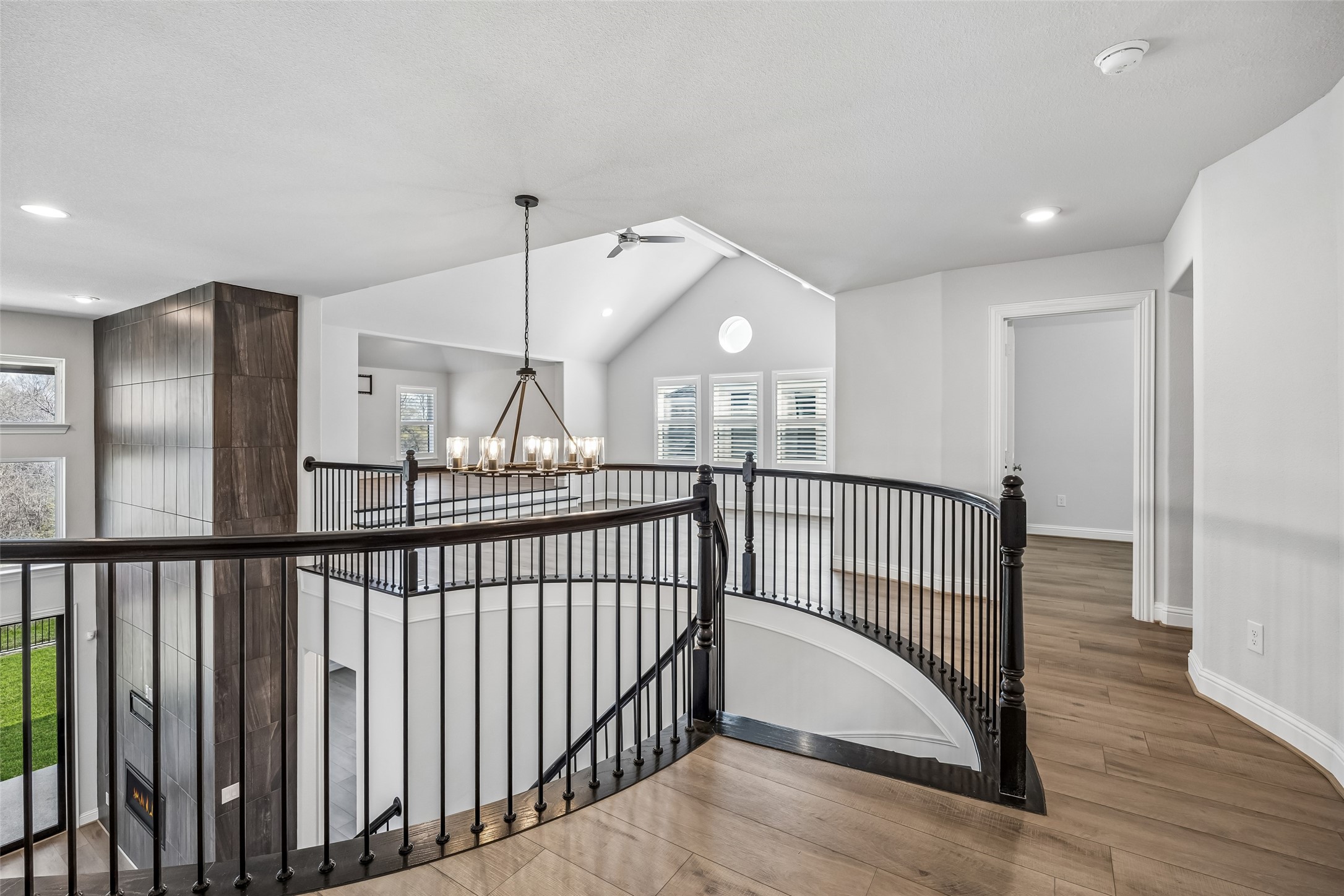 4913 Meadow Creek Drive Mckinney TX 75070