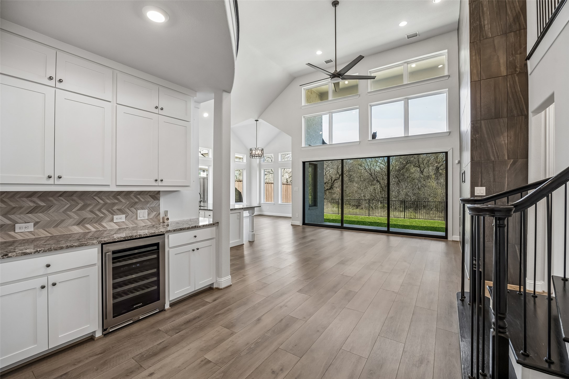 4913 Meadow Creek Drive Mckinney TX 75070