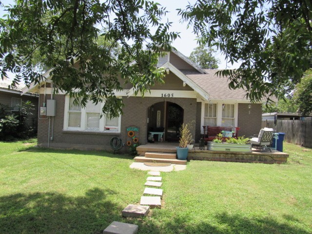 1605 6th Street Brownwood TX 76801