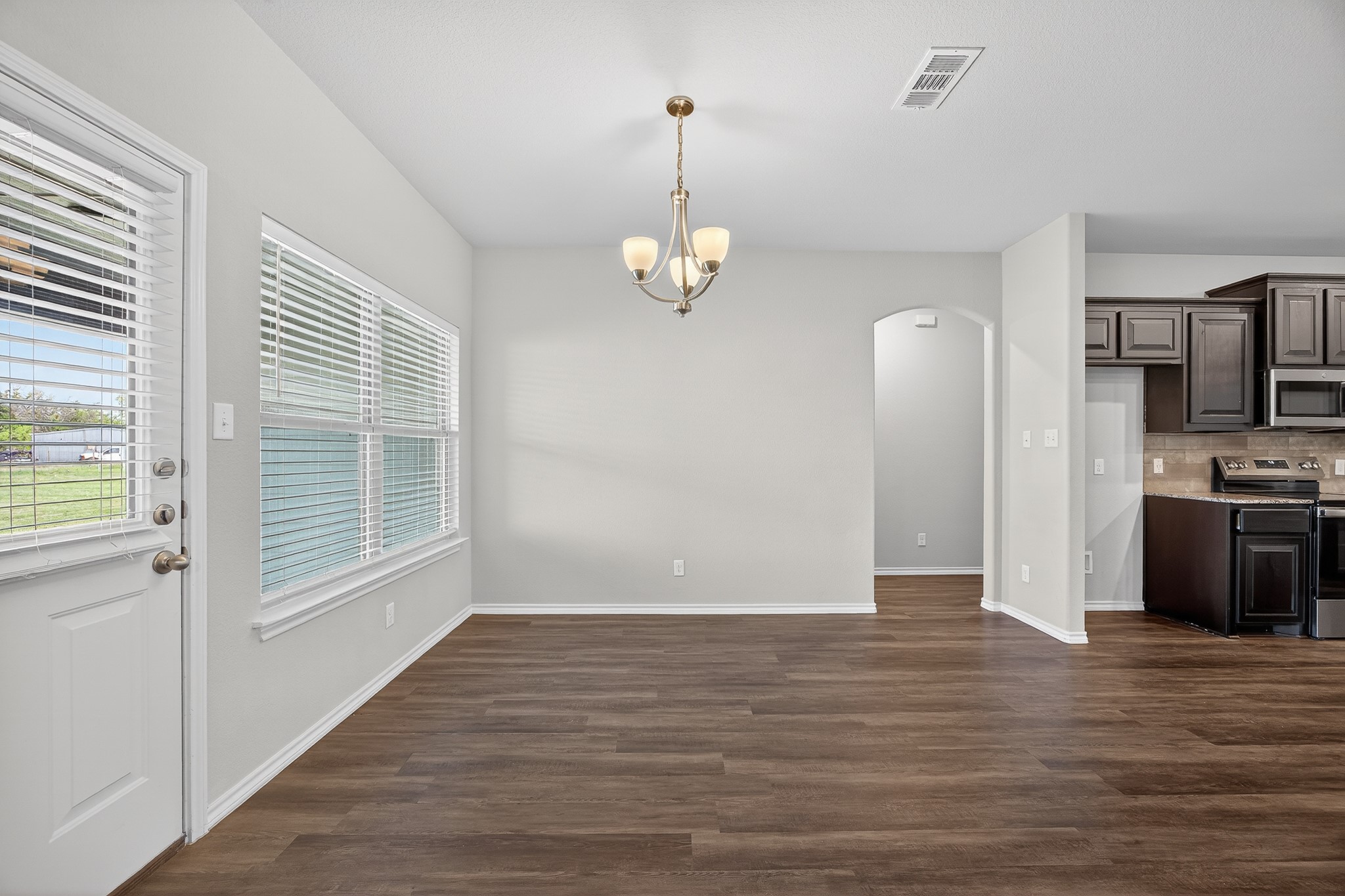 3905 Chippewa Court Granbury TX 76048