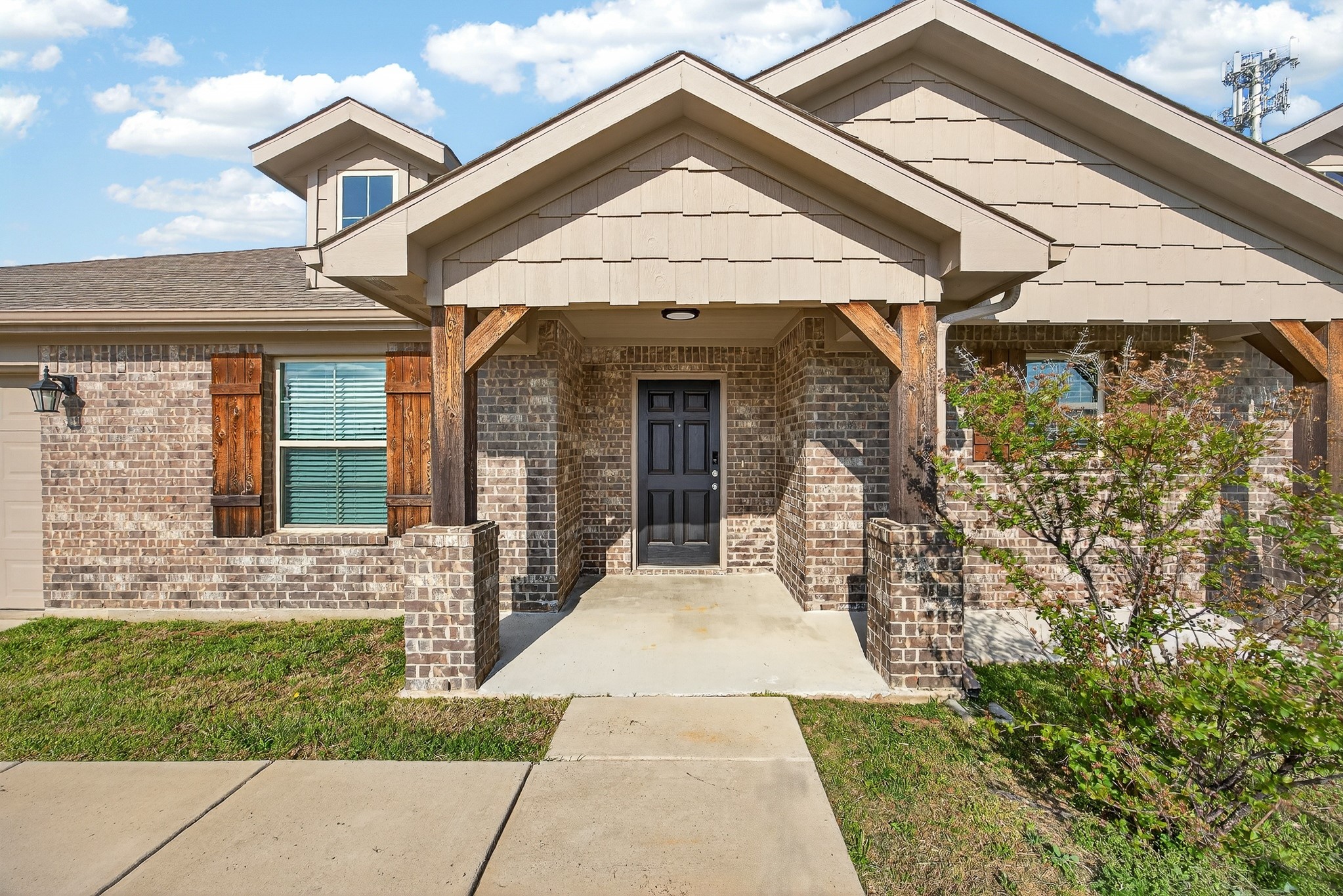 3905 Chippewa Court Granbury TX 76048