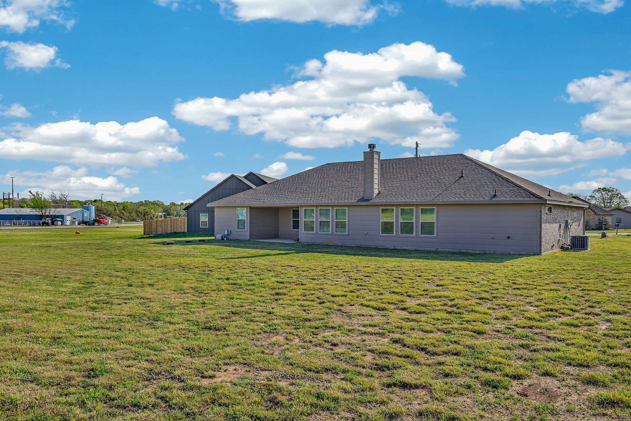 3905 Chippewa Court Granbury TX 76048
