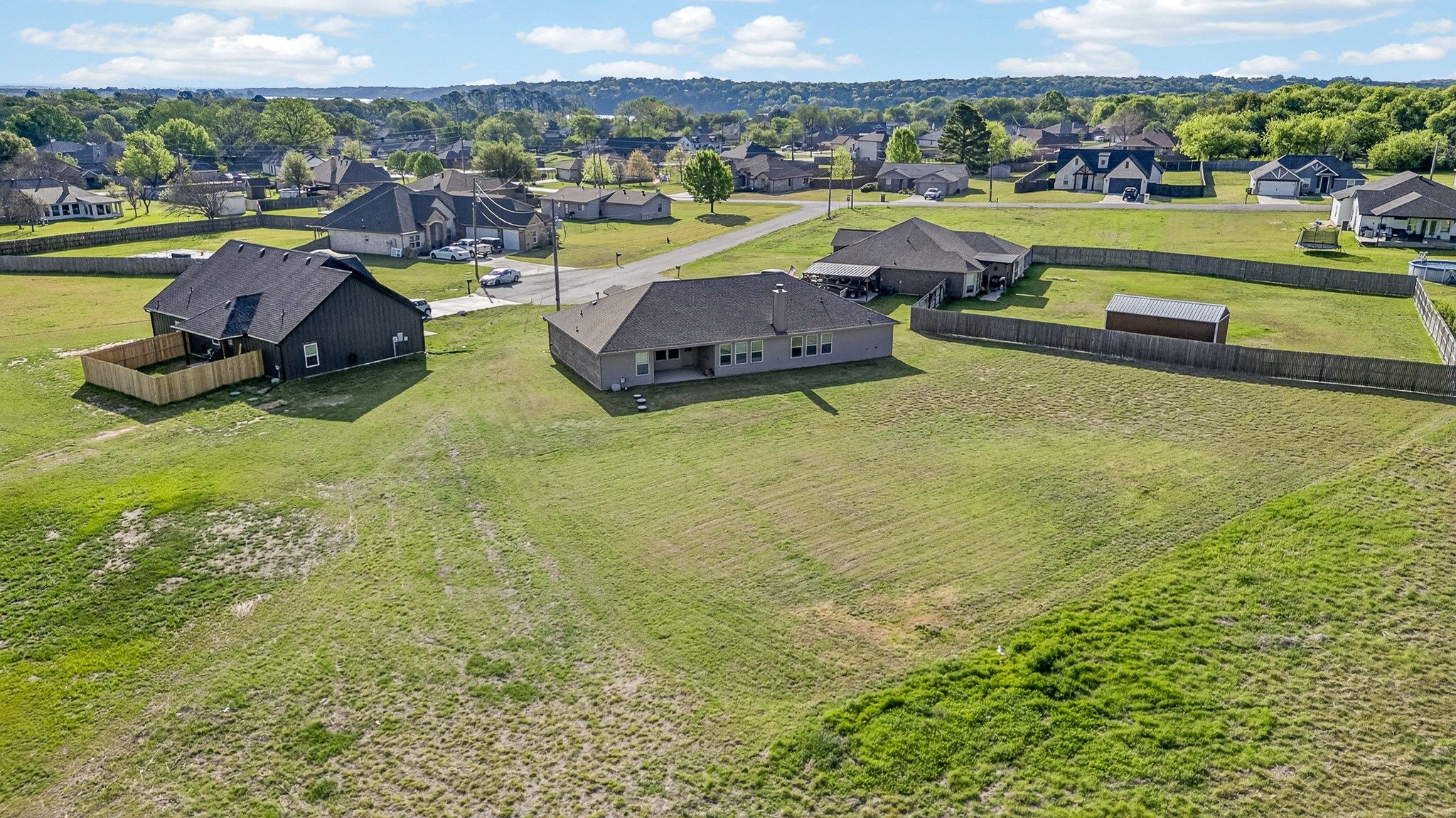 3905 Chippewa Court Granbury TX 76048