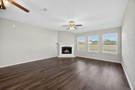 3905 Chippewa Court Granbury TX 76048