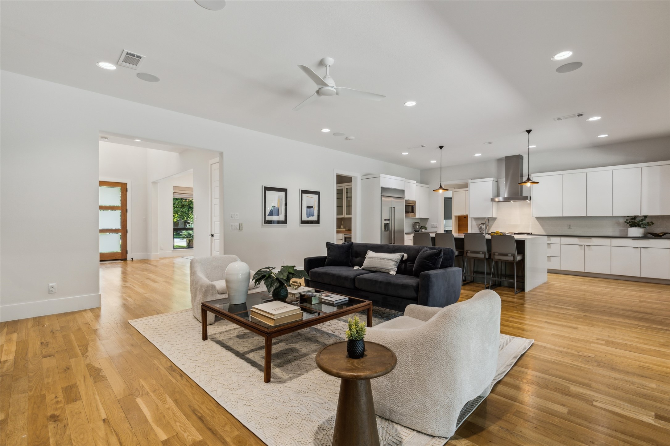 661 Harter Road Dallas TX 75218