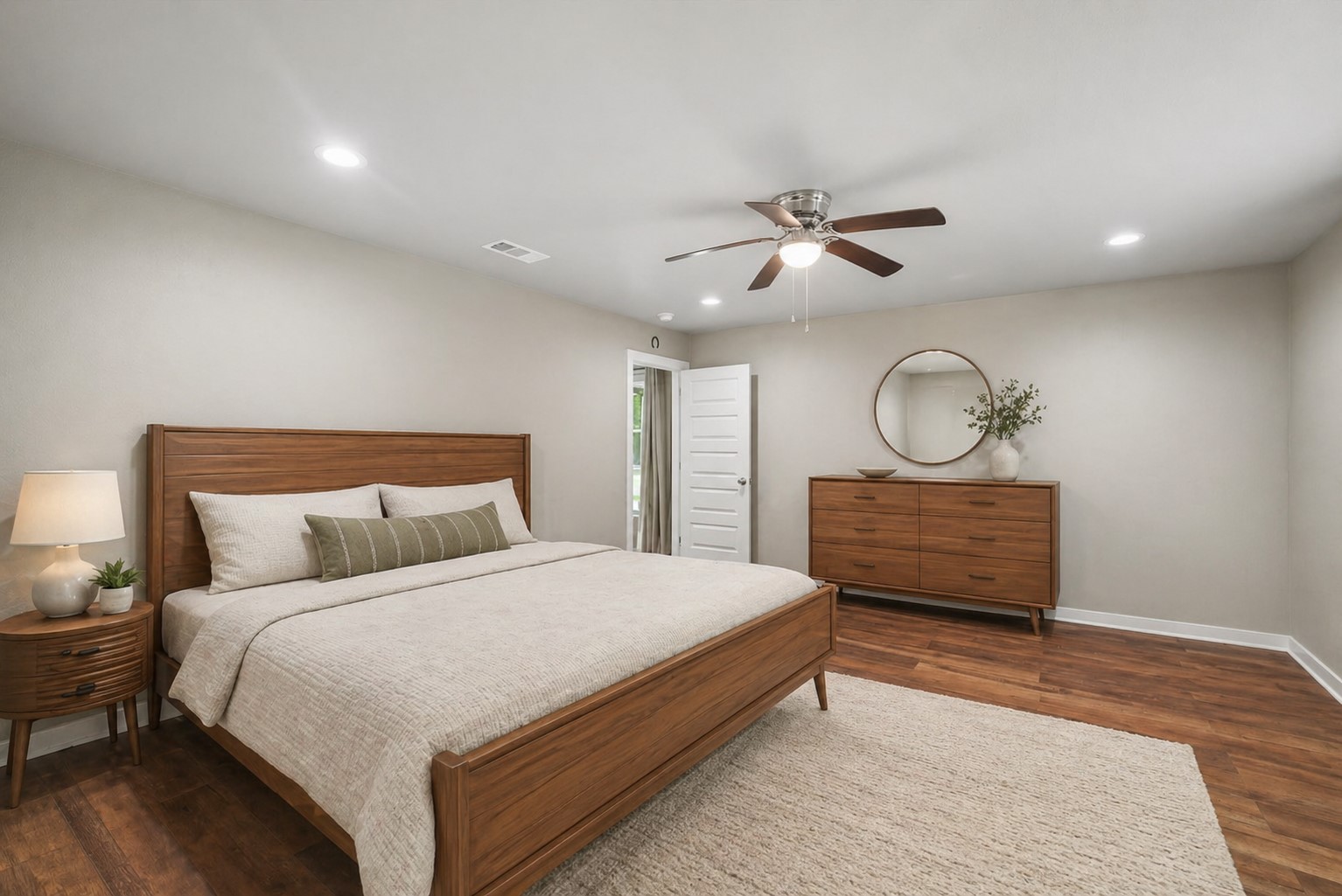10011 Mill Valley Lane Dallas TX 75217