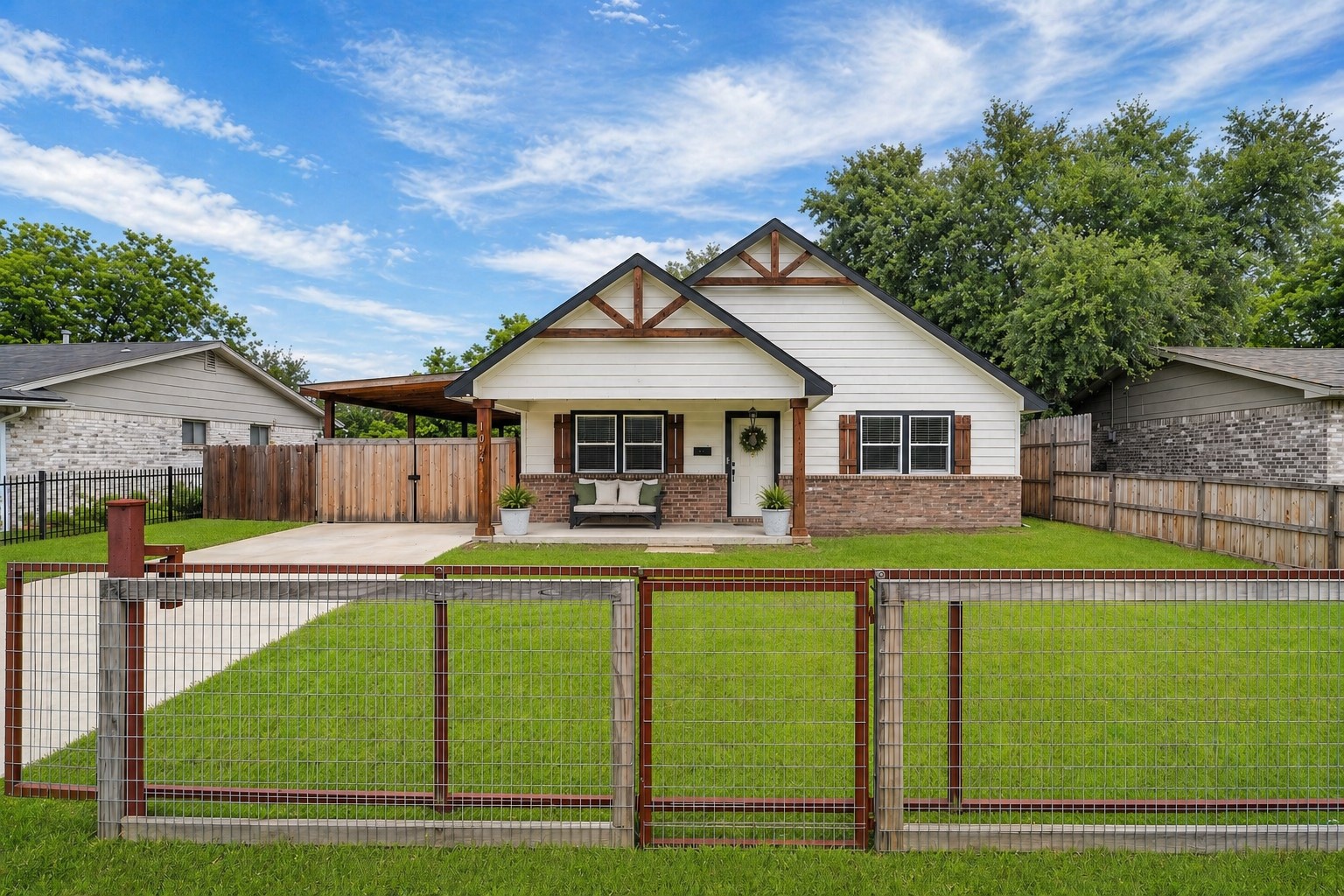 10011 Mill Valley Lane Dallas TX 75217
