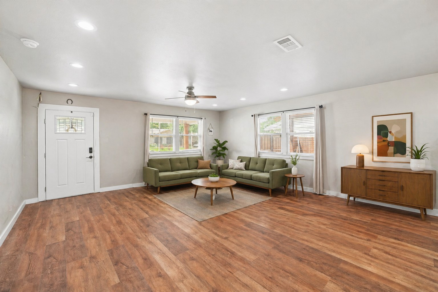 10011 Mill Valley Lane Dallas TX 75217