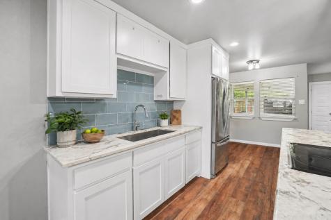 10011 Mill Valley Lane Dallas TX 75217