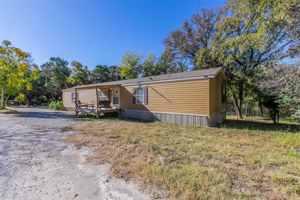 137 Lakeshore Trail Whitney TX 76692