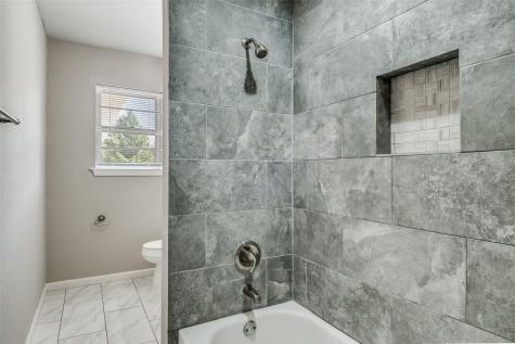1325 Patricia Lane Garland TX 75042