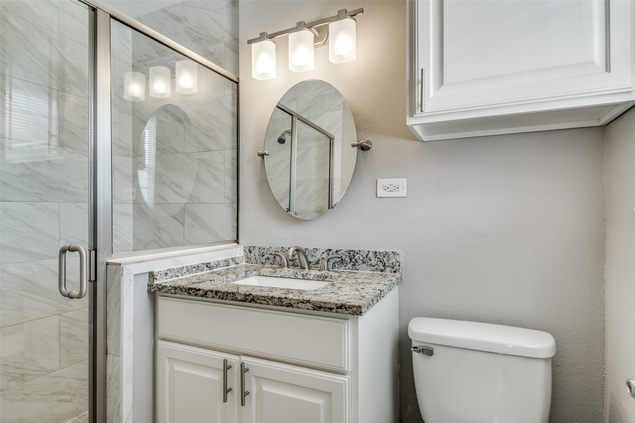 1325 Patricia Lane Garland TX 75042
