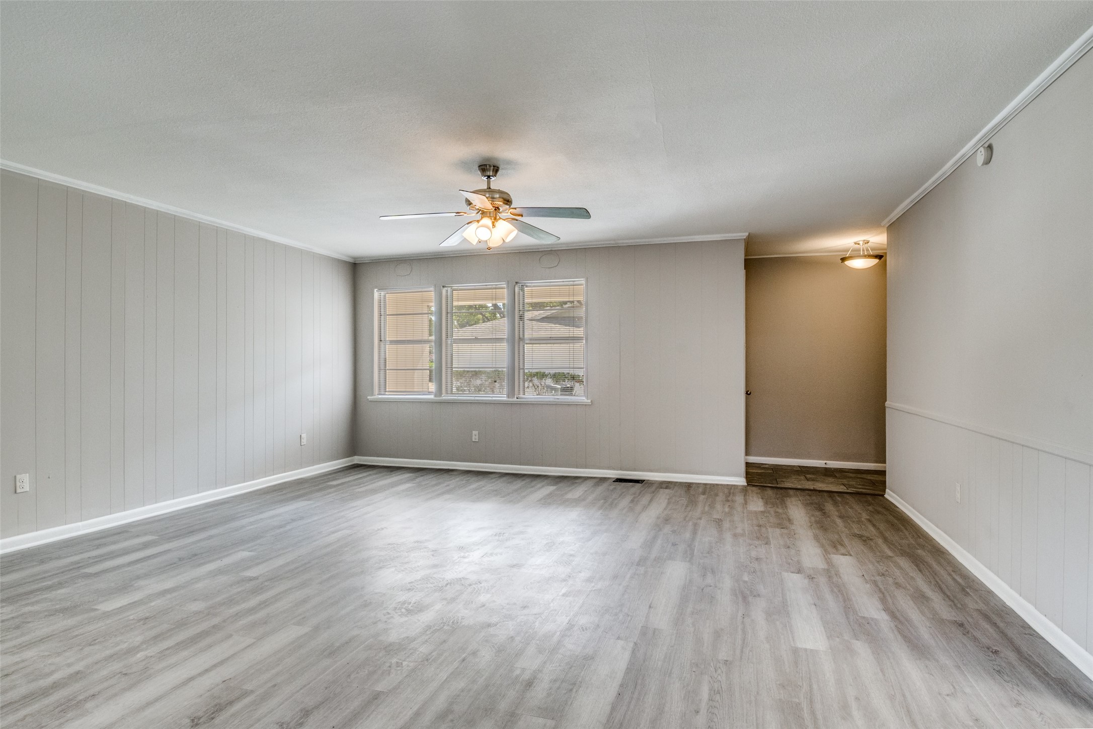 1325 Patricia Lane Garland TX 75042