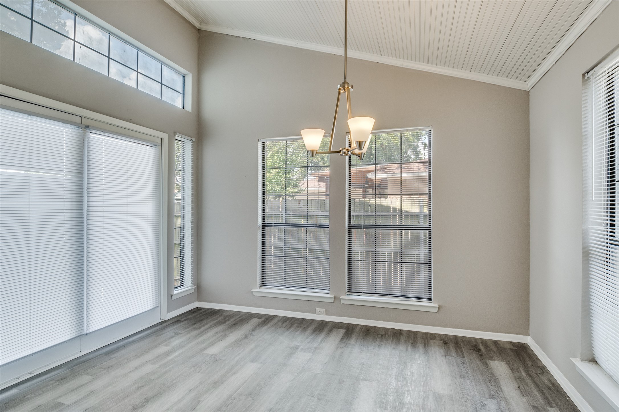 1325 Patricia Lane Garland TX 75042
