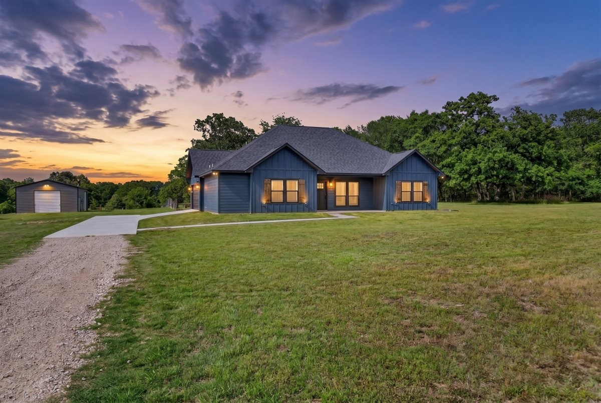 9968 County Road 1200 Athens TX 75751