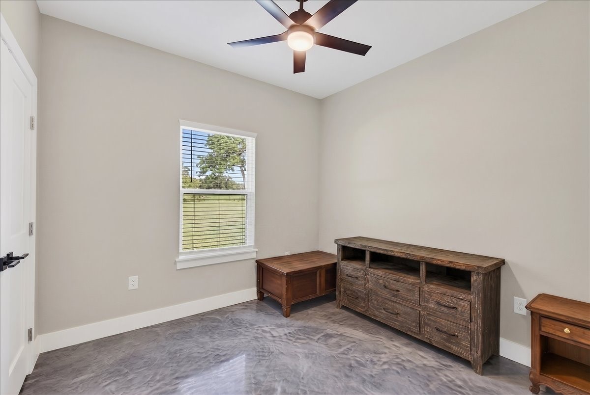 9968 County Road 1200 Athens TX 75751