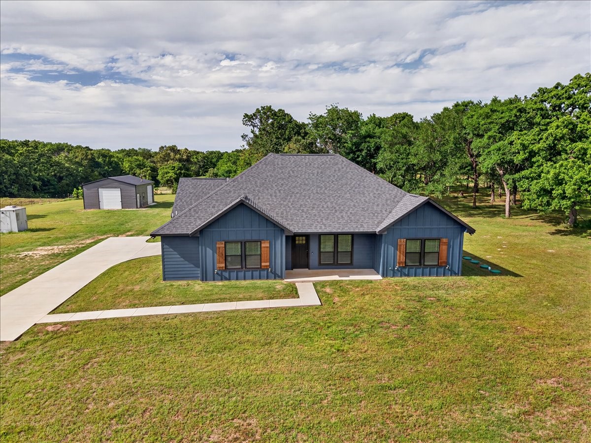 9968 County Road 1200 Athens TX 75751