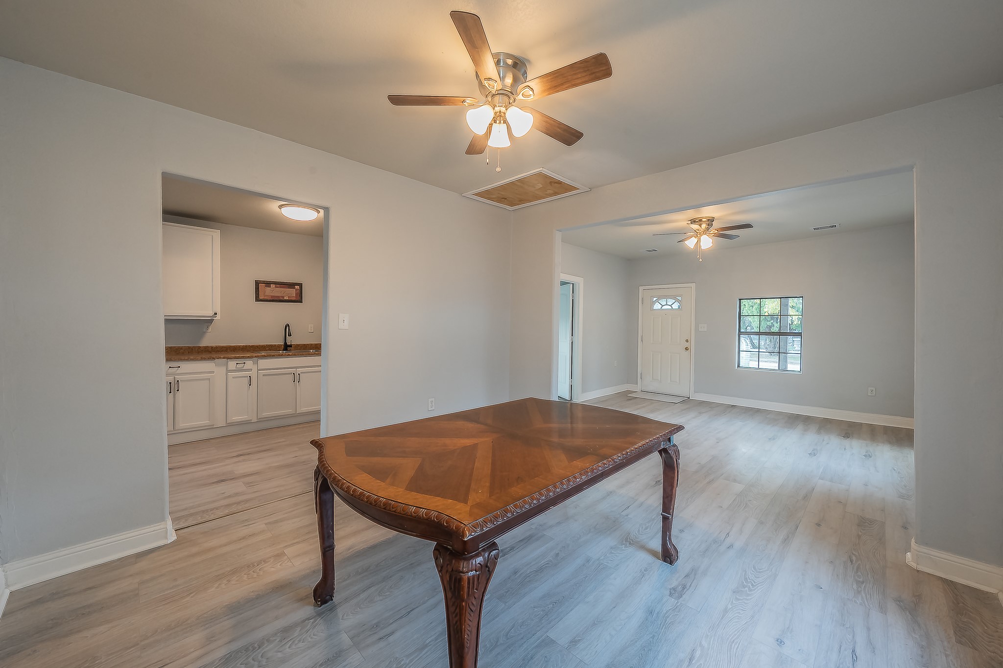 2141 S Jennings Avenue Fort Worth TX 76110