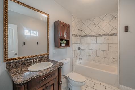 2141 S Jennings Avenue Fort Worth TX 76110
