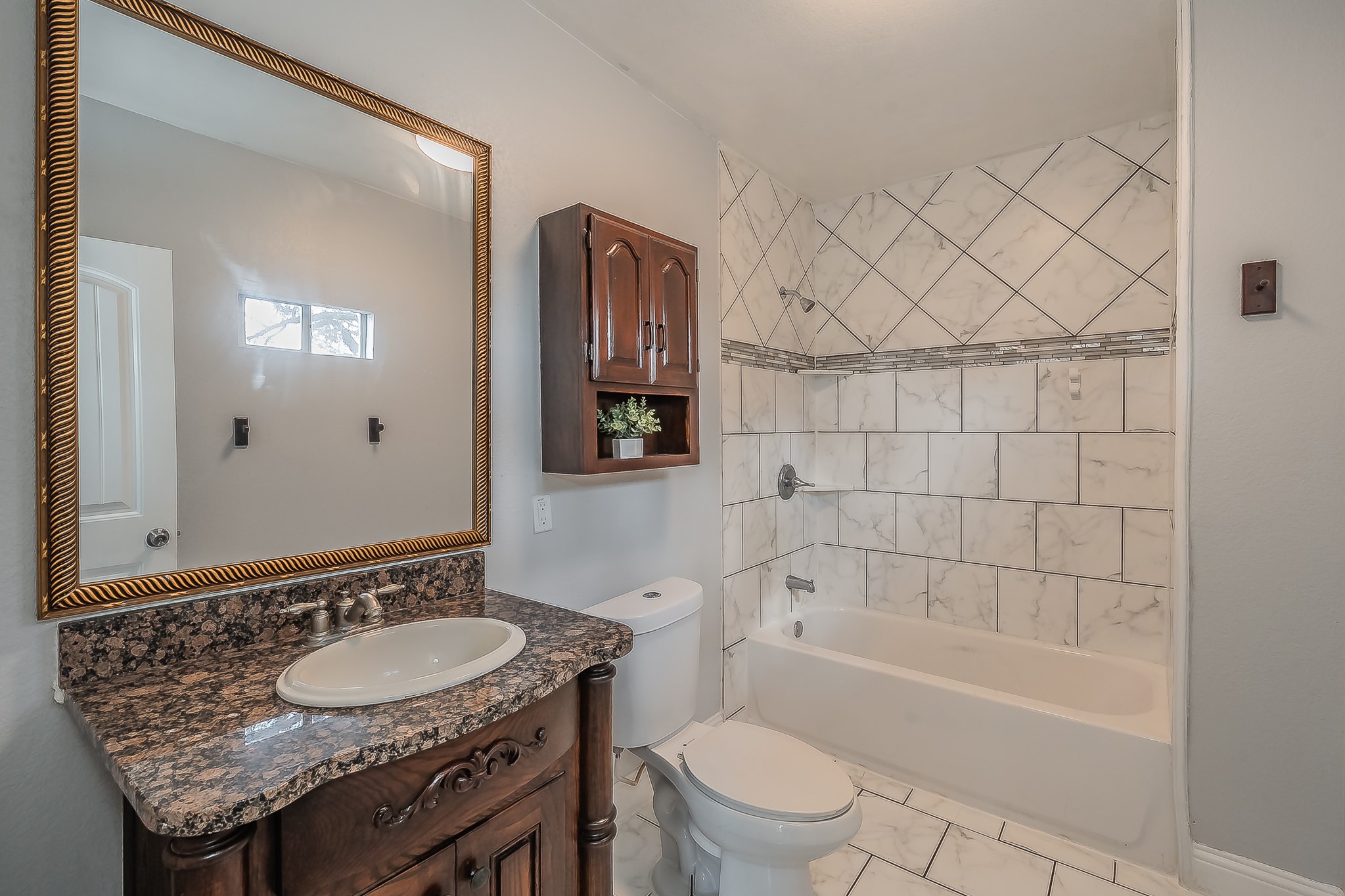 2141 S Jennings Avenue Fort Worth TX 76110